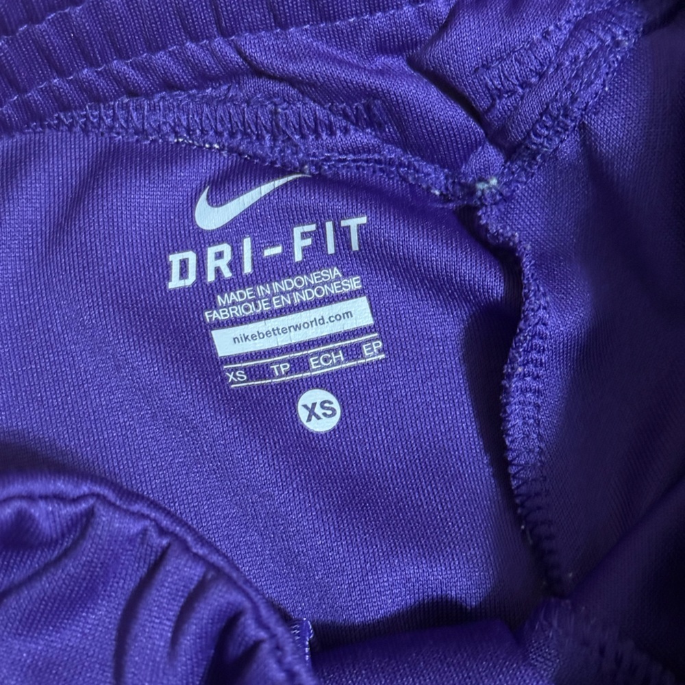 Nike Mens Pants purple Size XSmall Track Pant Zip Ankle Straight 100% Polyester - Picture 3 of 8